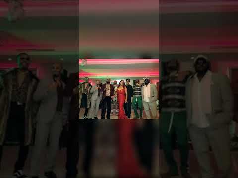 Karaoke Celebrity Birthday Party – Famous Bdays | BdayPics.com