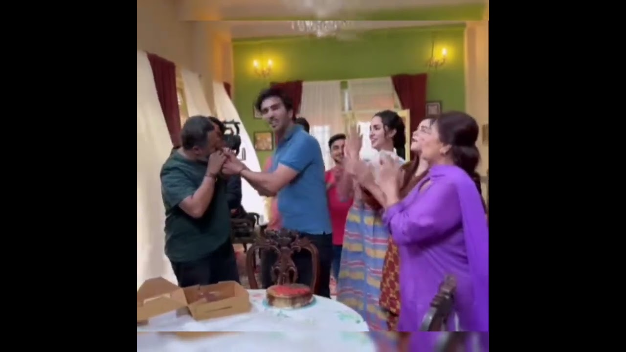 Imran Abbas Birthday Celebration on the Set #celebrity #shorts #imranabbas – Famous Bdays